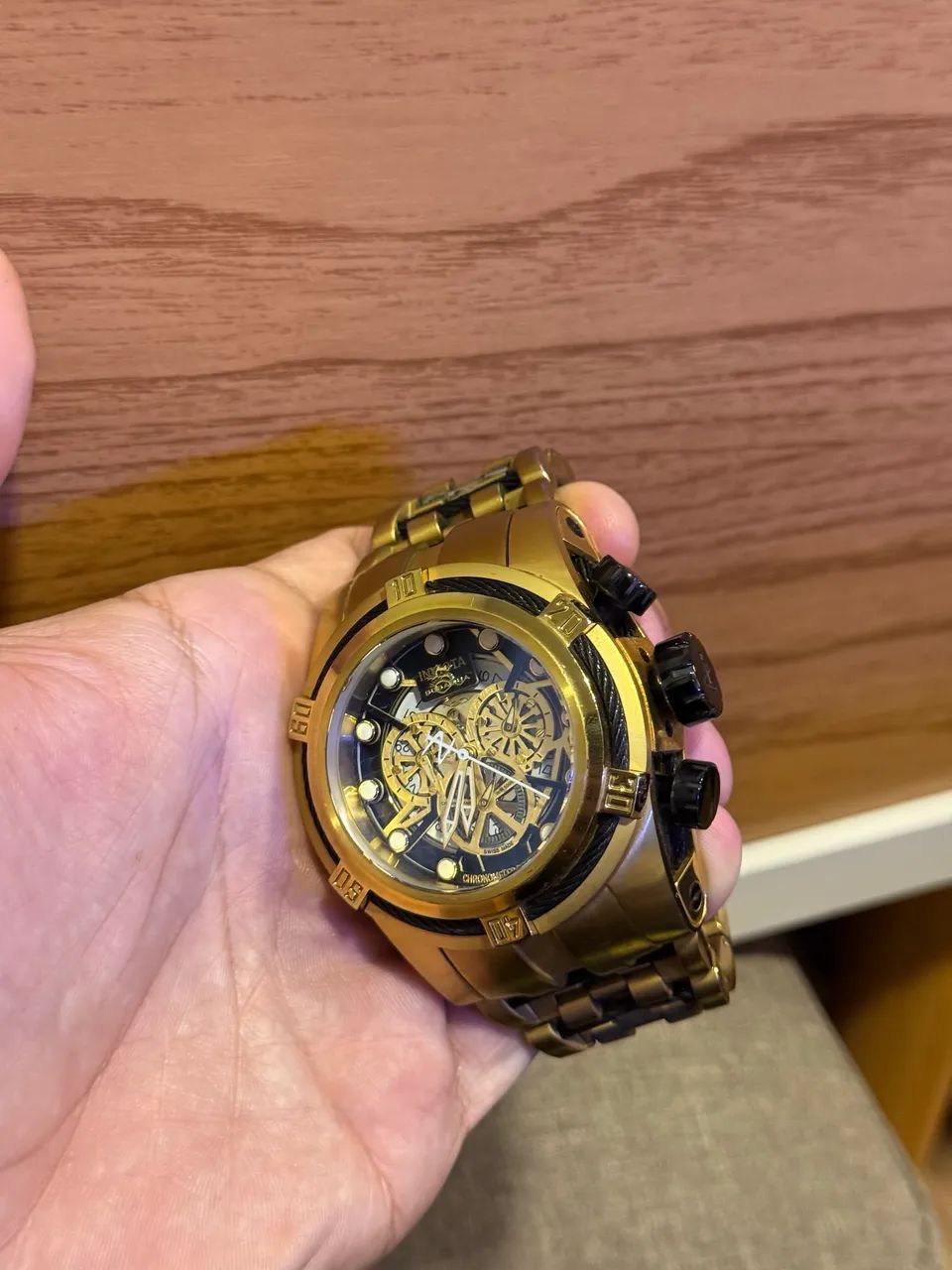 Relógio Invicta Bolt Zeus Skeleton em perfeito estado  - Foto 3
