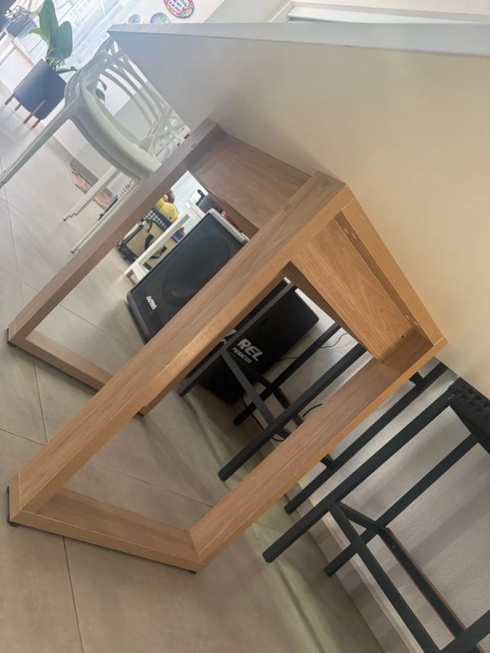 Mesa bem nova  - Foto 4