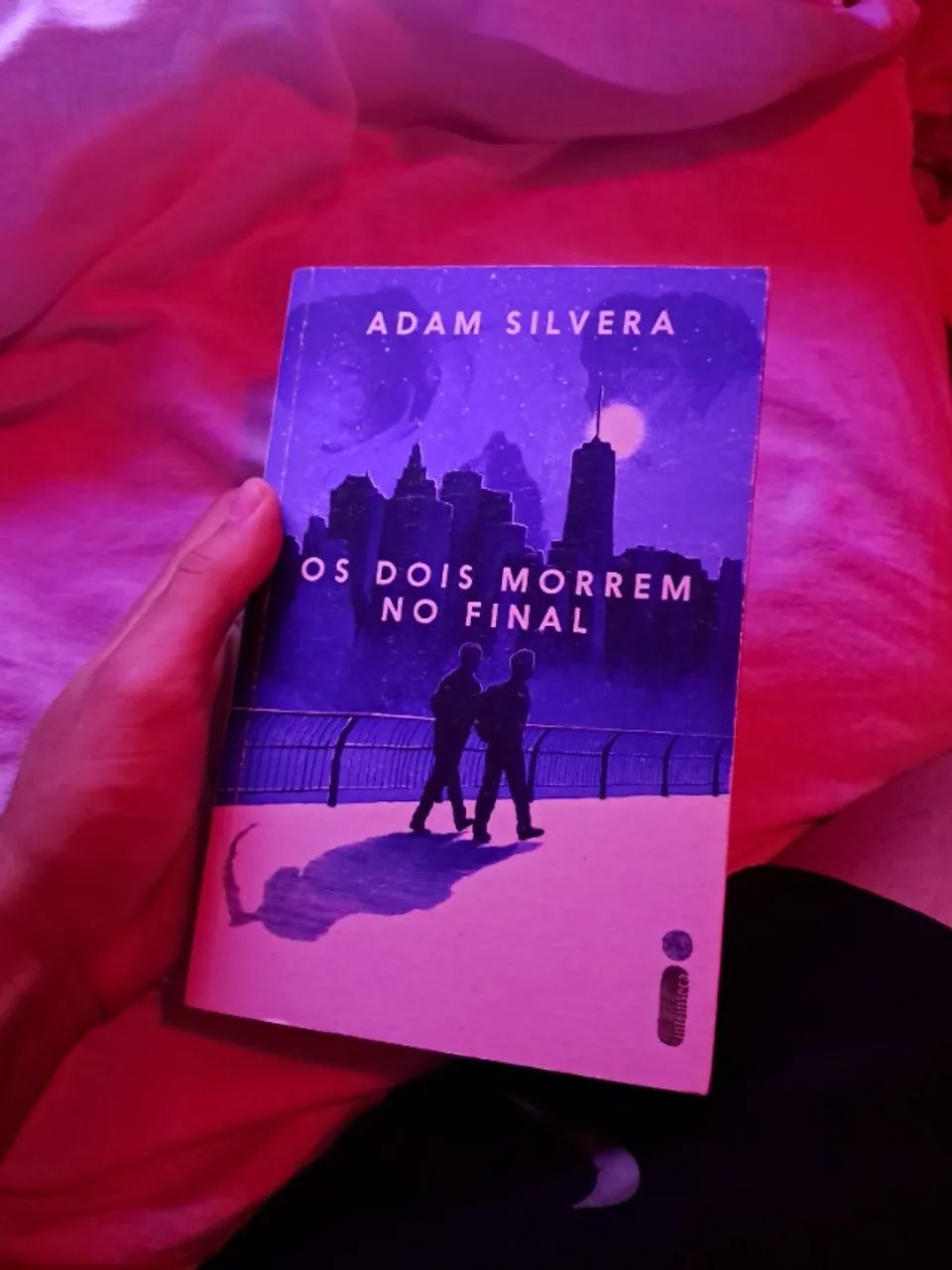 Livro Os Dois Morrem no Final