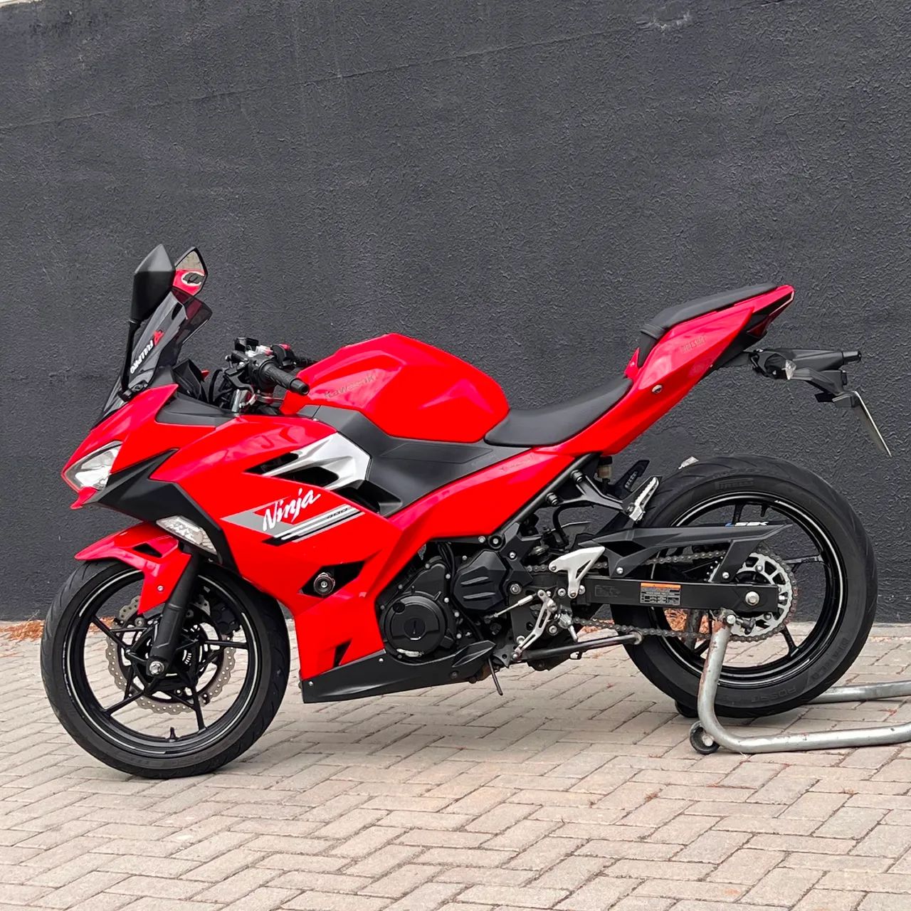 Kawasaki Ninja 400 - Foto 5