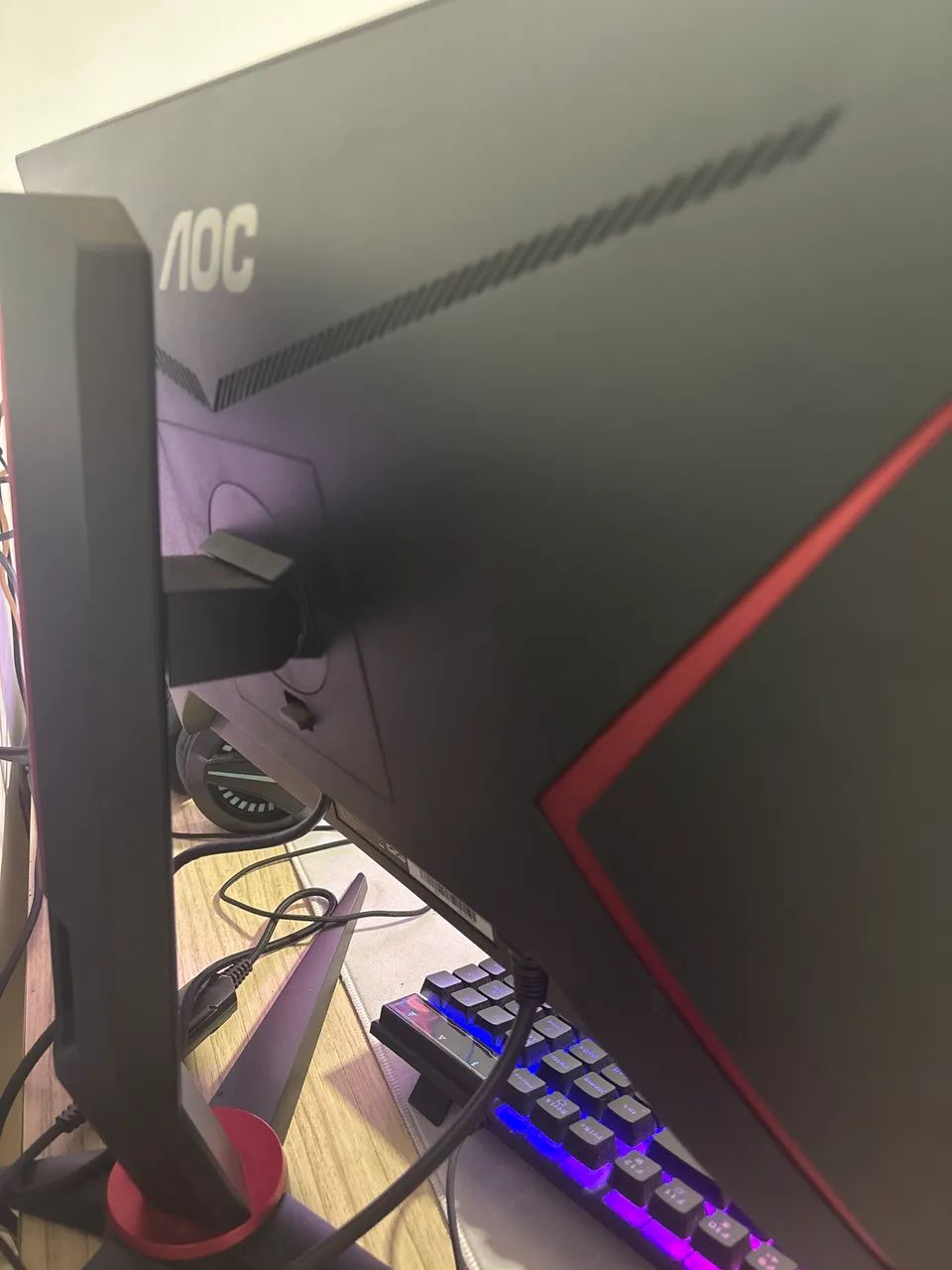 Monitor GAMER AOC FULL HD 24 polegadas 144 HZ - Foto 4