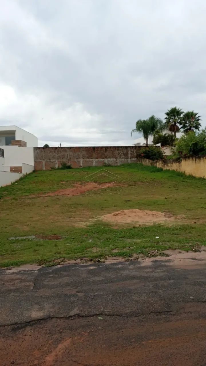 Terreno Condomínio em Botucatu