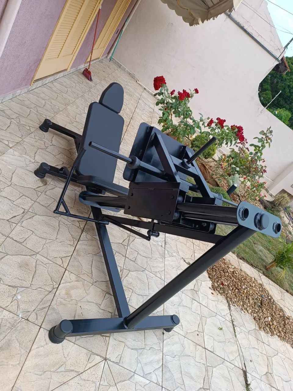 Kit Hack squat e Leg press 45° Novos - Foto 4