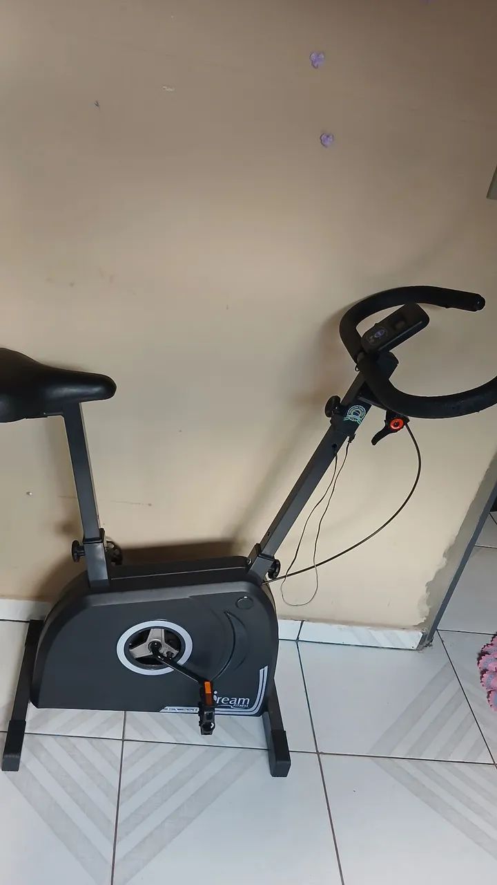 Vende - se bicicleta ergometrica