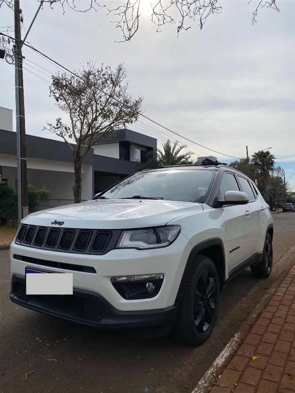 Jeep Compass Night Eagle 2.0 4X2 Flex 16V AUT 2018 - Foto 2