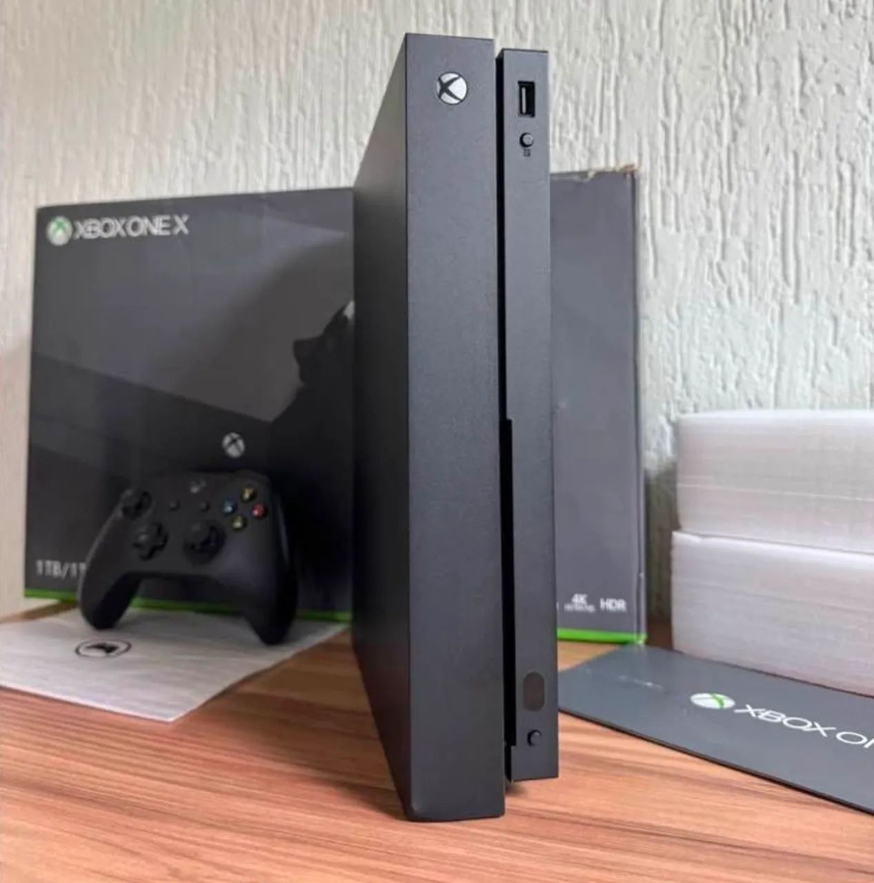 XBOX ONE X 1TB - Foto 2