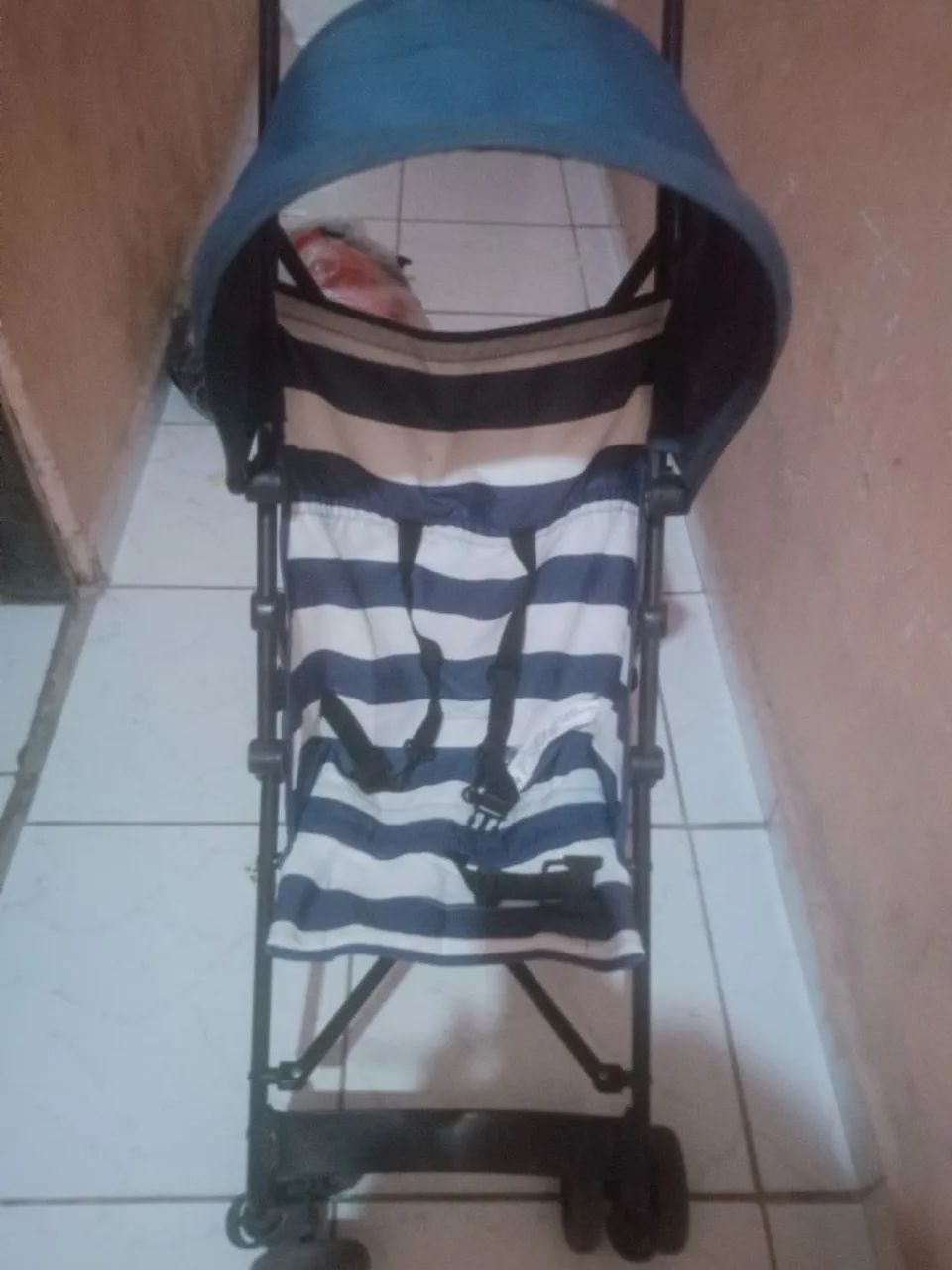 Carrinho de passeio para bebê menino  - Foto 5