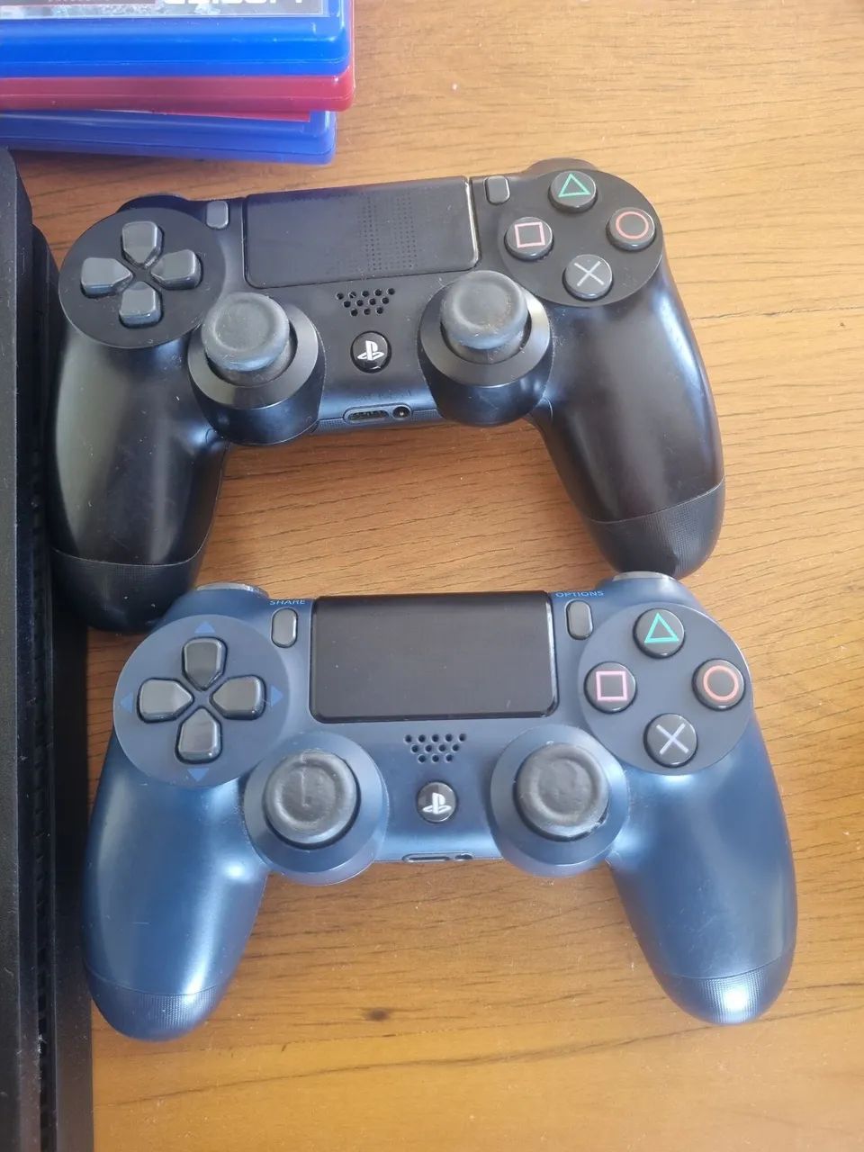 Ps4 500Gb, 02 controle + headset - Foto 3