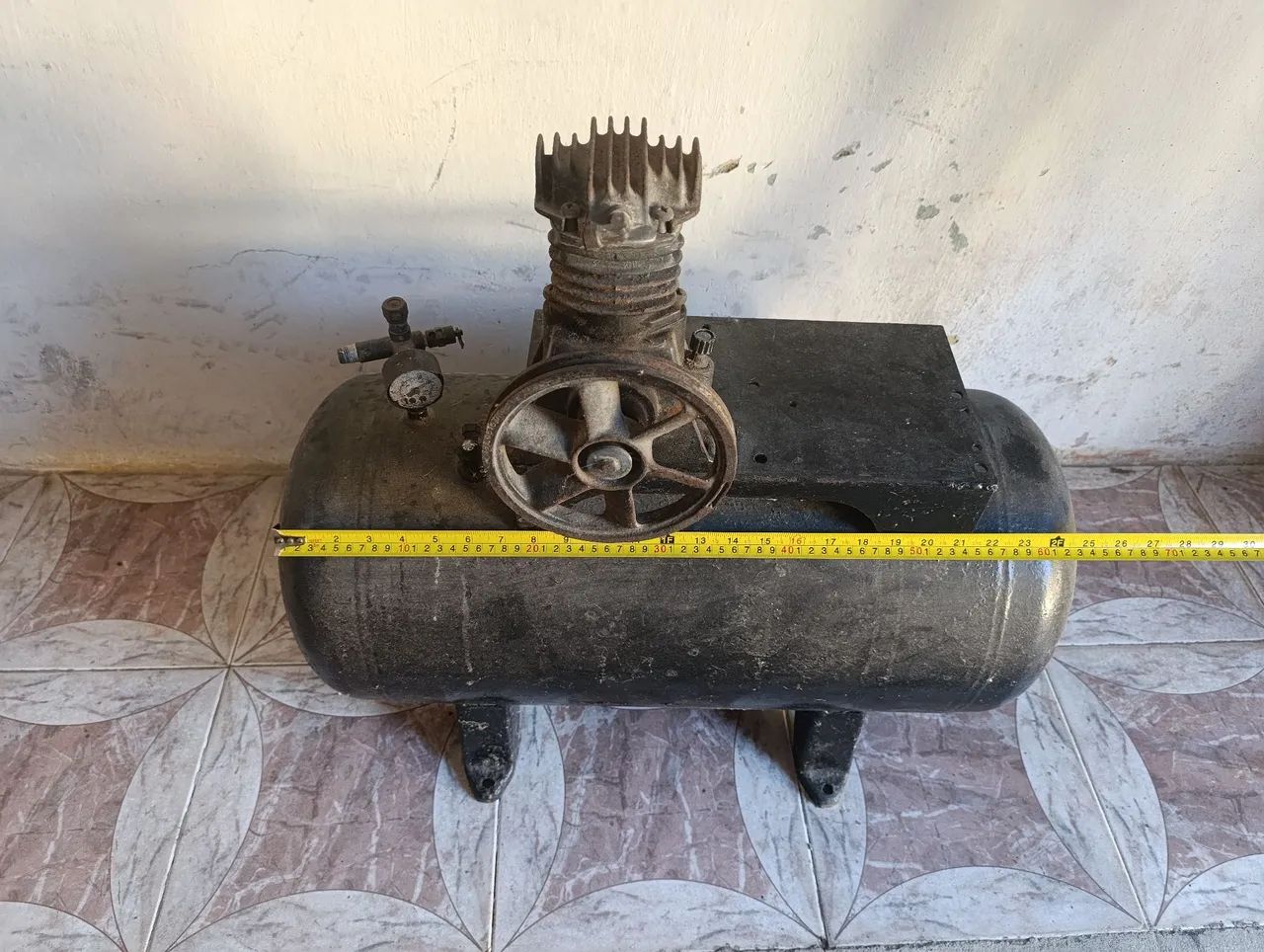 Vendo compressor de ar sem motor. - Foto 2
