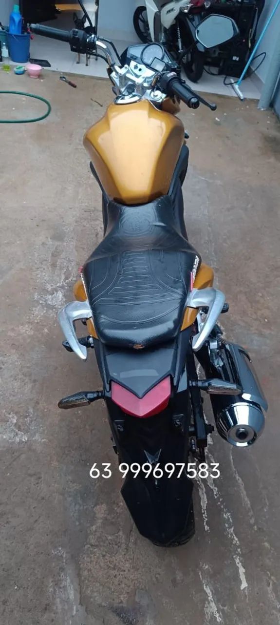 CB 300R 2010 - Foto 4
