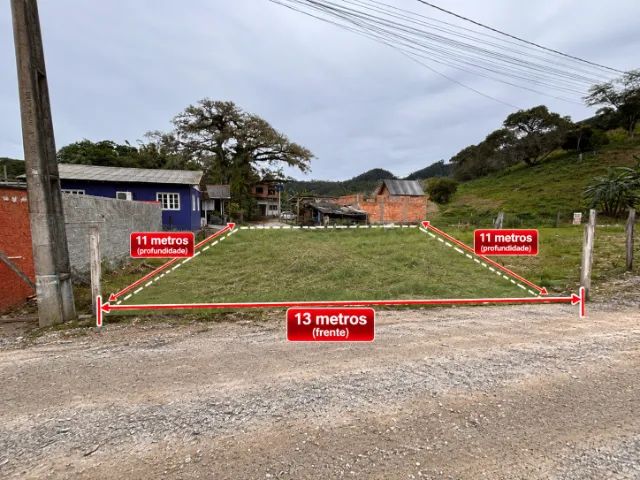 Otima Oportunidade - Terreno em Itapema com 143 m²