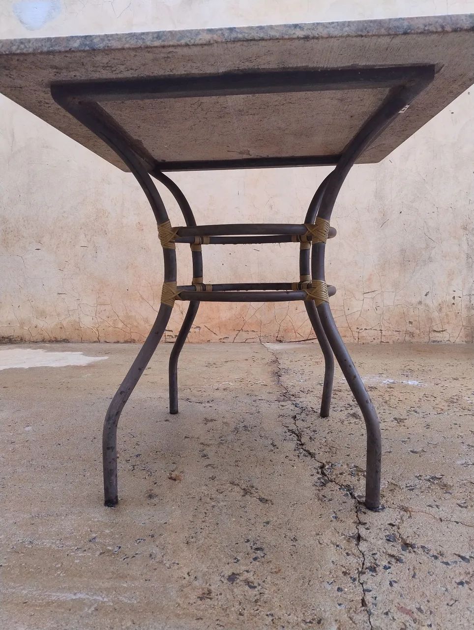 Mesa para 4 cadeiras  - Foto 4