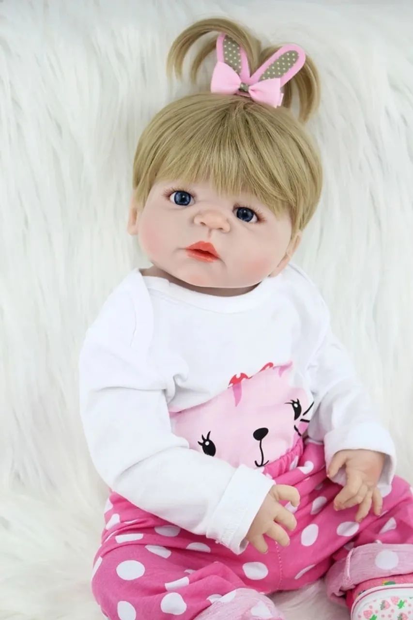 Boneca Realista Reborn Silicone Beatriz - Foto 5