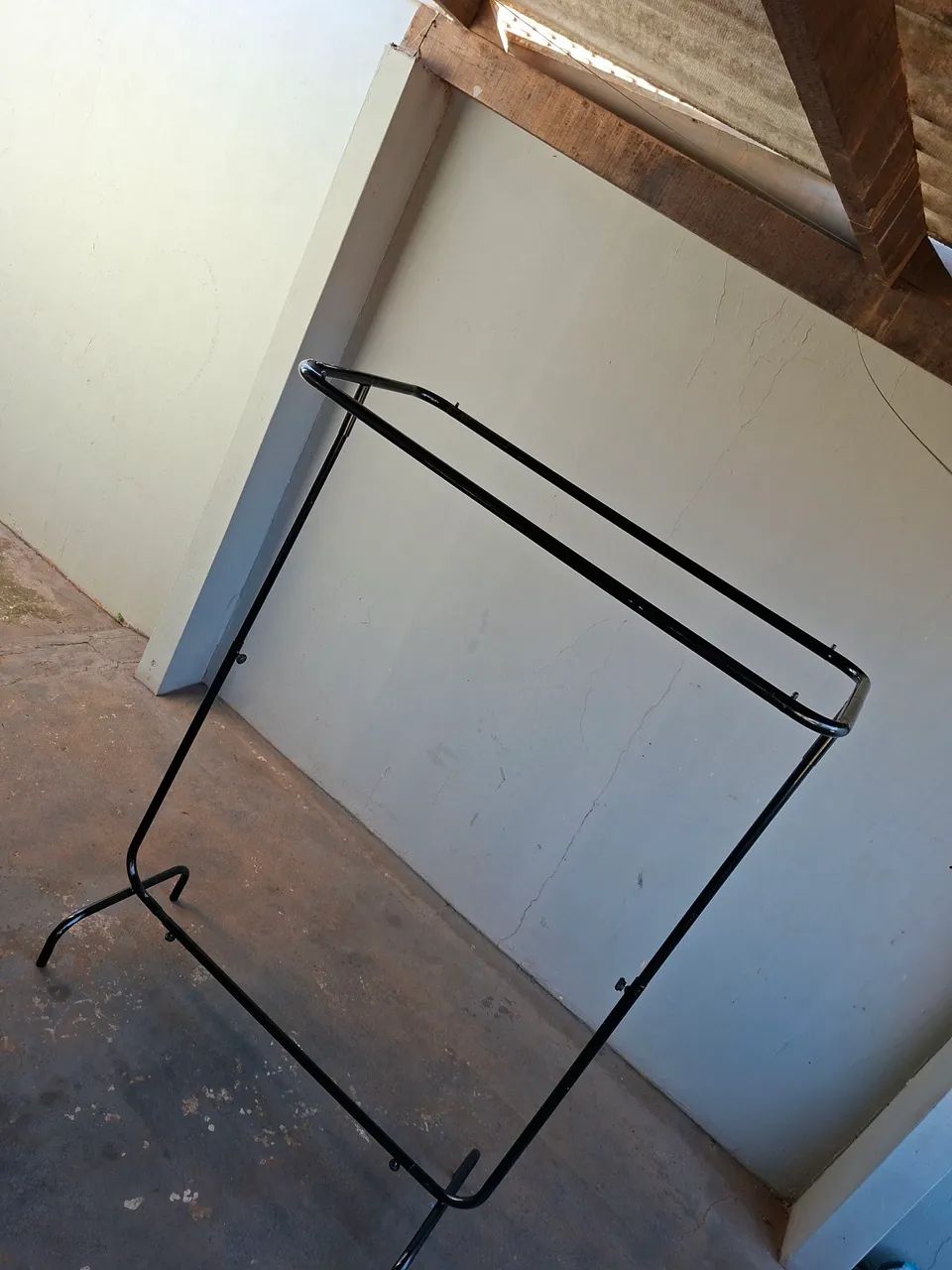 Arara de roupa  - Foto 4