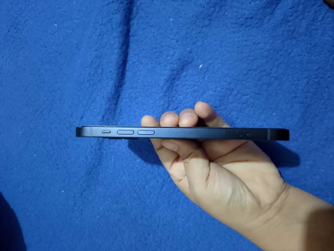 iPhone 12 64 bb