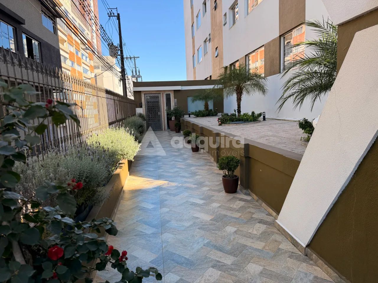 Apartamento à venda no Edifício Leblon, Centro de Ponta Grossa - Foto 2