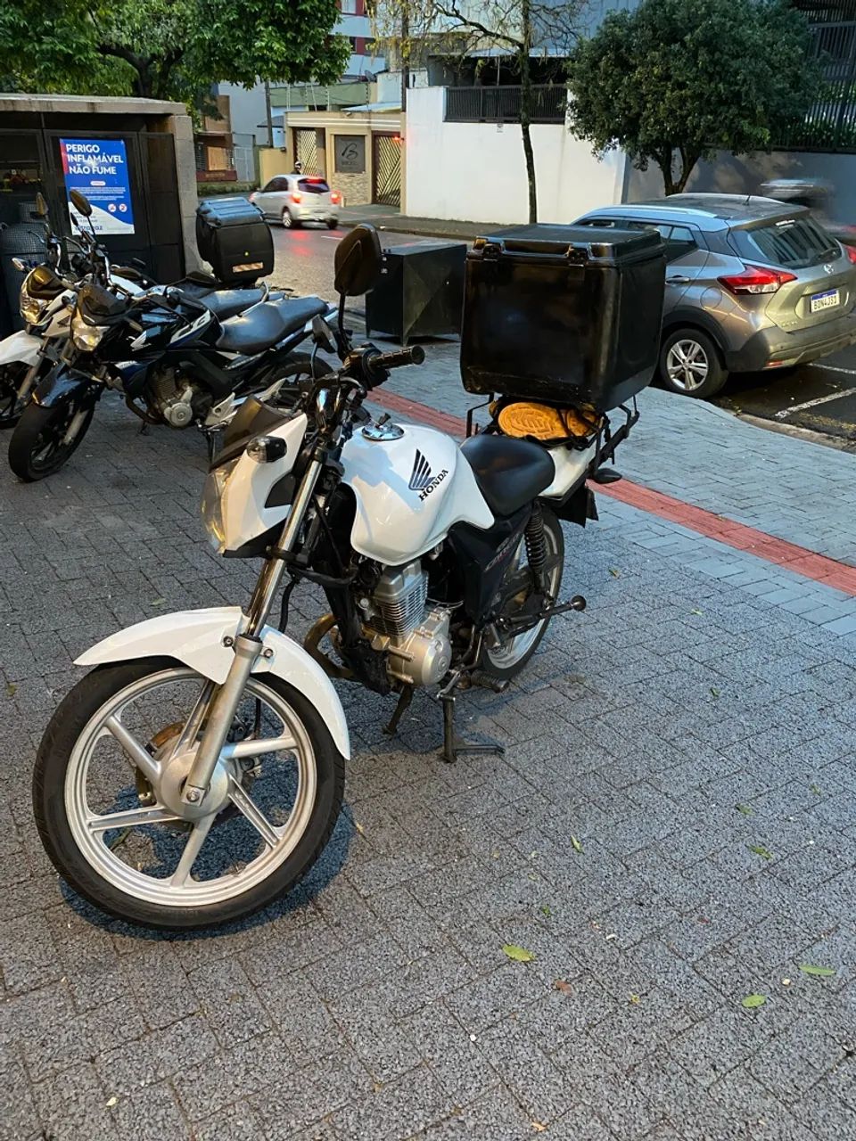 Cargo 125  - Foto 4
