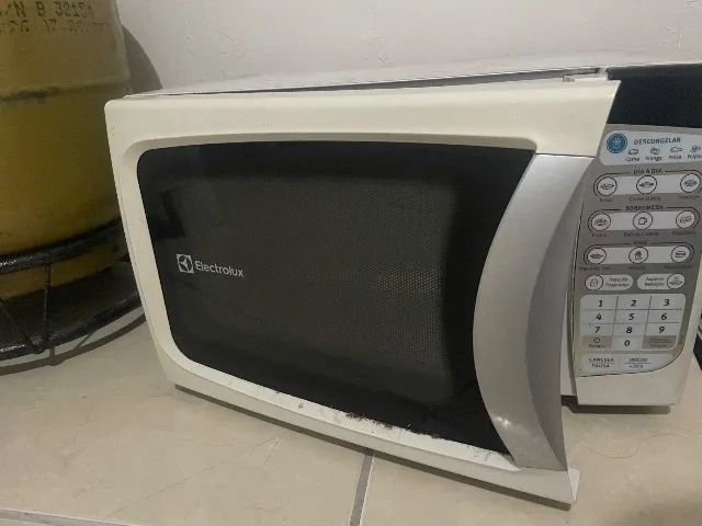 Vende-se microondas com defeito de uso  - Foto 4