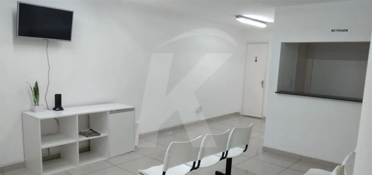 Loja Comercial para Locação, 270 m² de Área Útil