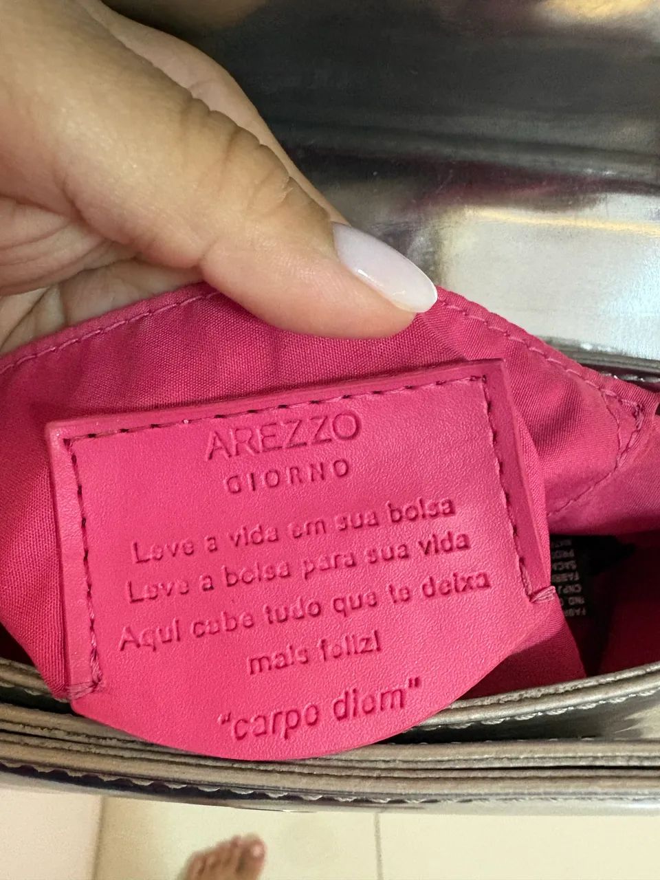  Bolsa tiracolo arezzo prata metalizada - Foto 5