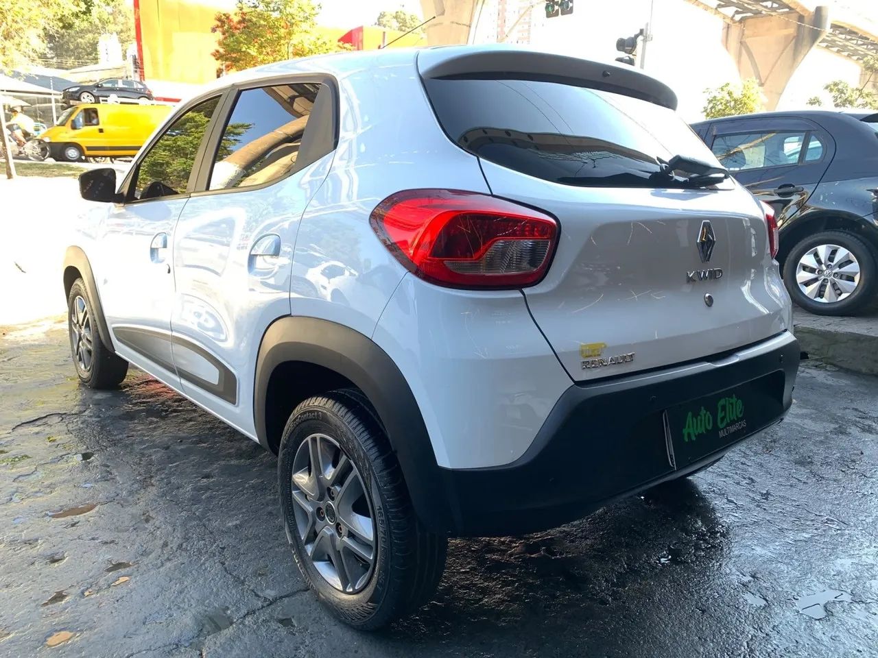 Renault Kwid 1.0 Intense 2021 - Foto 4