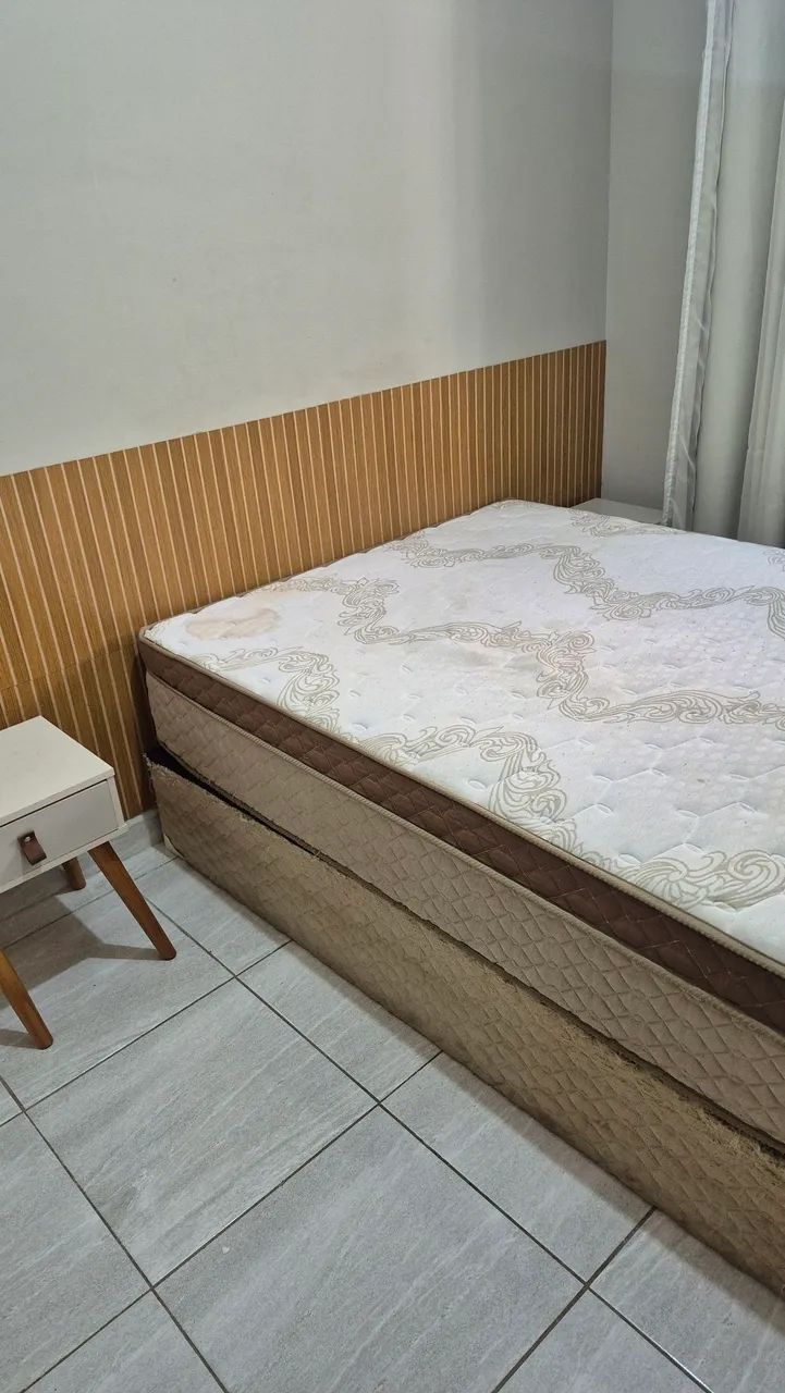 Vende-se colchão e doa-se base box