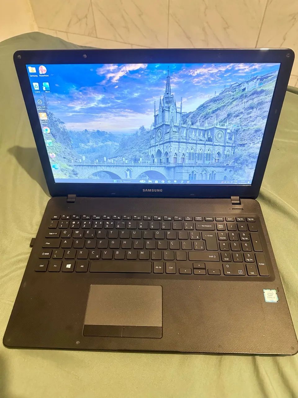 VENDO NOTEBOOK SAMSUNG USADO - Foto 2