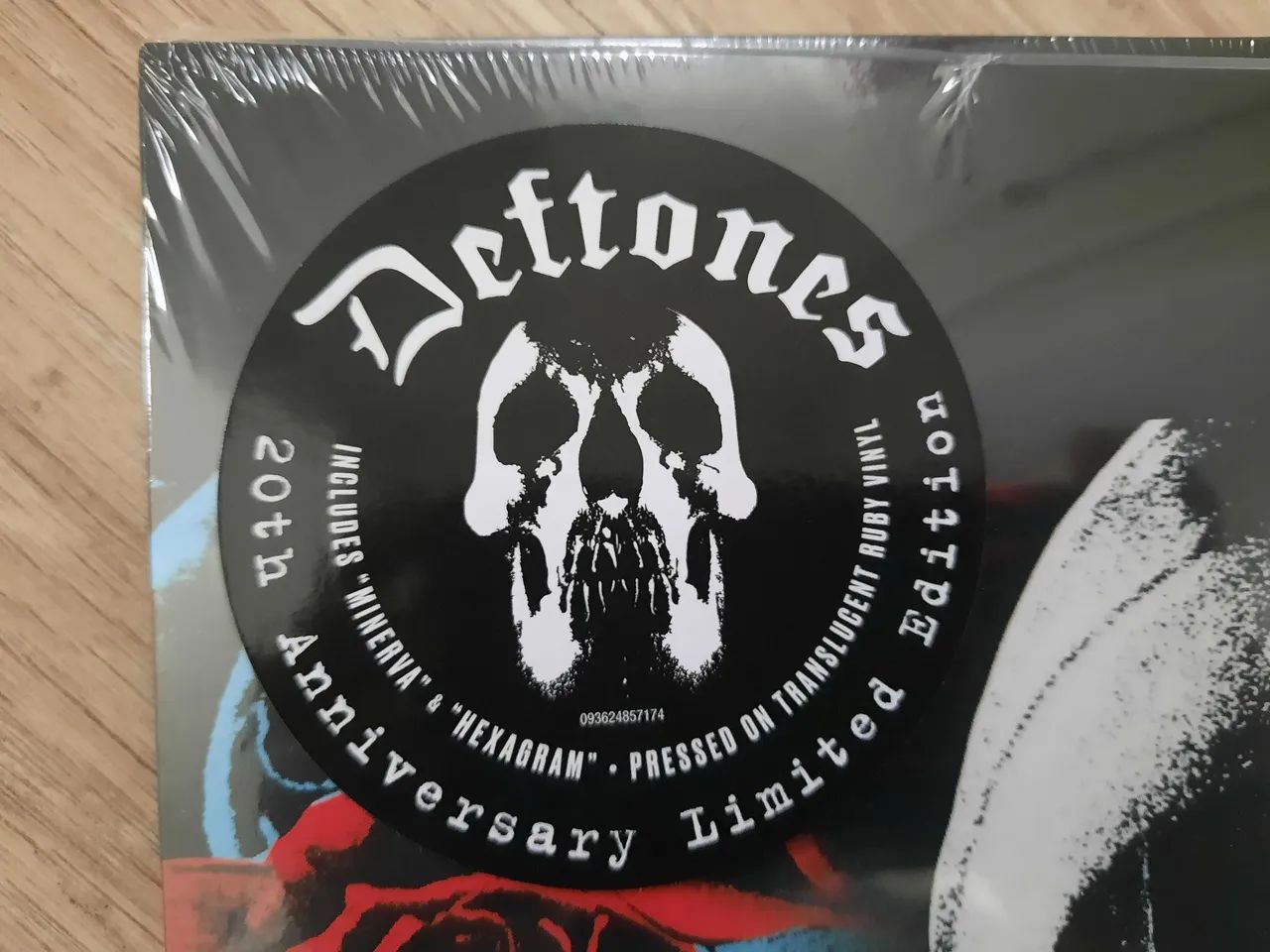 Vinil Deftones limited edition LP ruby - Foto 3