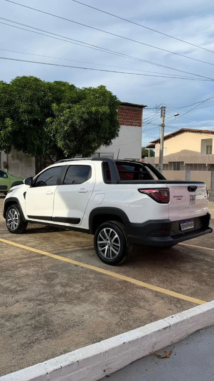 Fiat Strada Volcano 1.3 Flex 8V CD Aut. 2023 - Foto 3