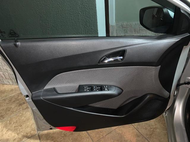 Hyundai Hb20s 1.6 Premium Automático 2015 - Foto 2