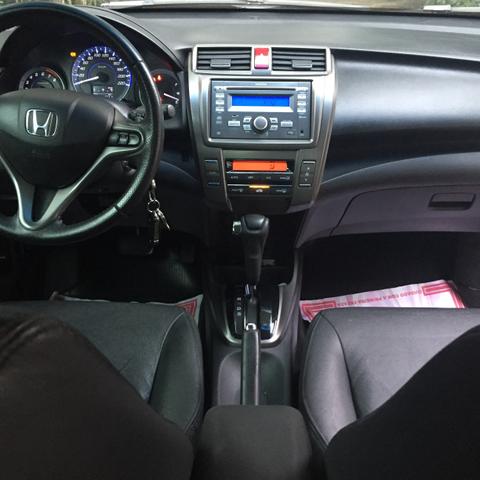 Honda City EX 1.5 flex automatico 2014 - Foto 17