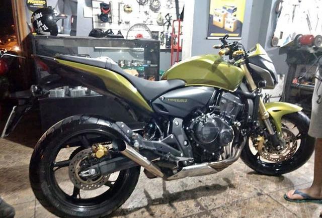 Honda Hornet/ FAÇO POR CONTRATO!!