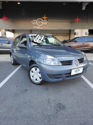 Renault clio 1.0 16v 2011