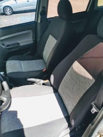 Ford fiesta 2008 completo