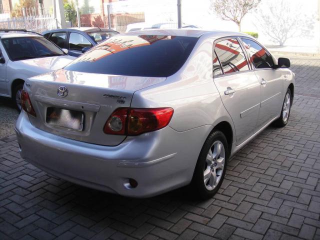 Toyota Corolla GLI 1.8 - Foto 6