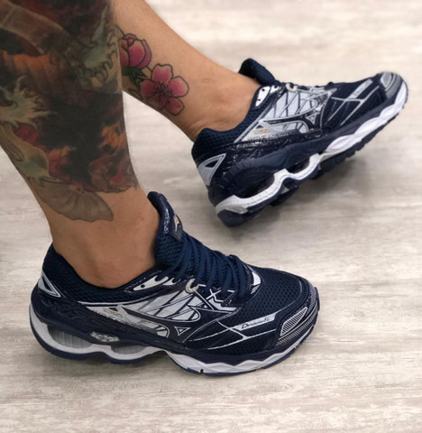 modelos de tênis da mizuno