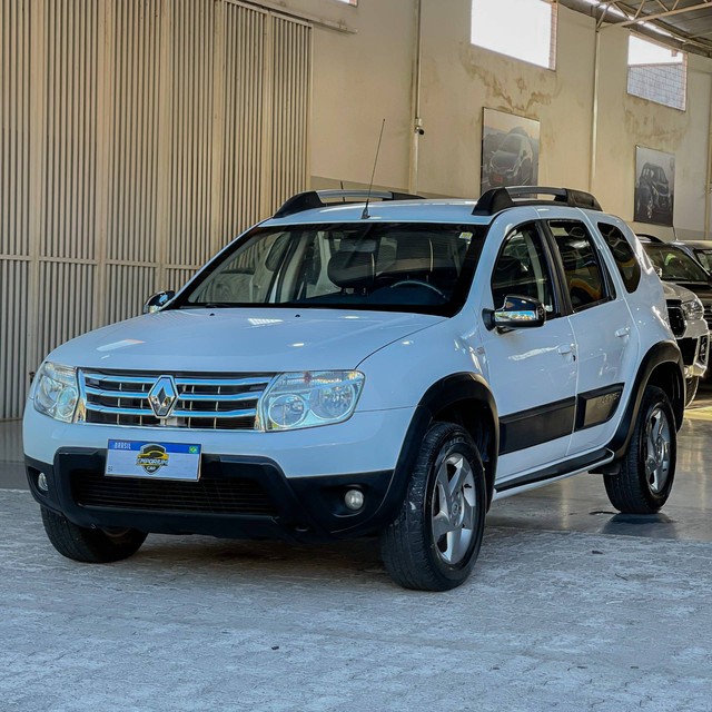 DUSTER 2014/2014 2.0 DYNAMIQUE 4X2 16V FLEX 4P MANUAL