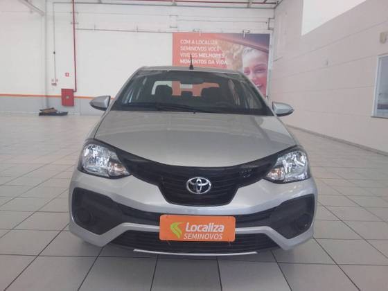 ETIOS 2019/2020 1.5 X PLUS SEDAN 16V FLEX 4P AUTOMÁTICO