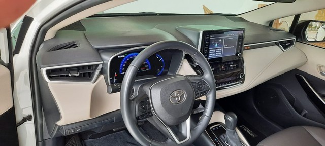 COROLLA ALTIS HIBRIDO PREMIUM