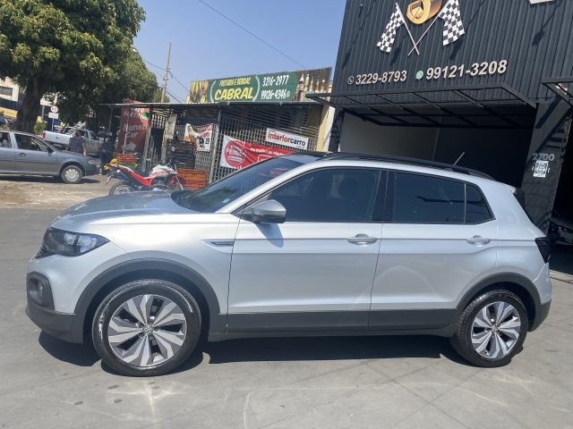 VOLKSWAGEN T-CROSS 2020 1.0 200 TSI TOTAL FLEX COMFORTLINE AUTOMÁTICO