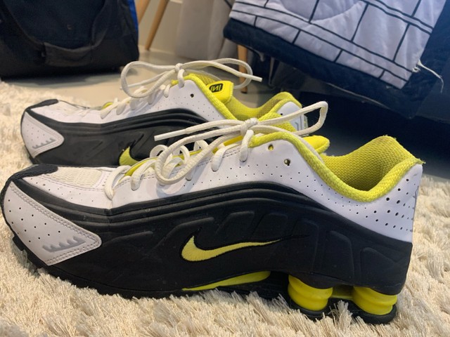 nike amarelo original