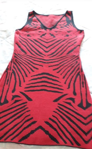 Vestido vermelho/preto, P - Foto 2