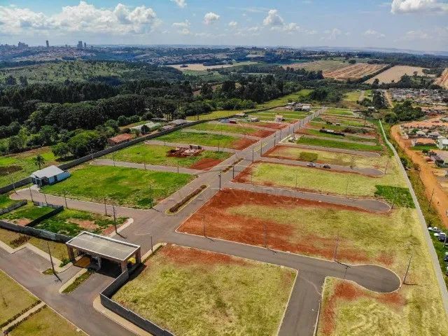 Ótimo lote de terreno urbano no condomínio Ecoville I - A/C Veículo !! - Foto 2