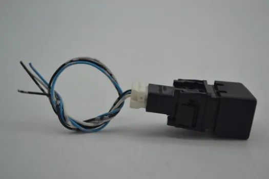 Botão Interruptor Pisca Alerta Nissan Versa 2017 Original - Foto 4