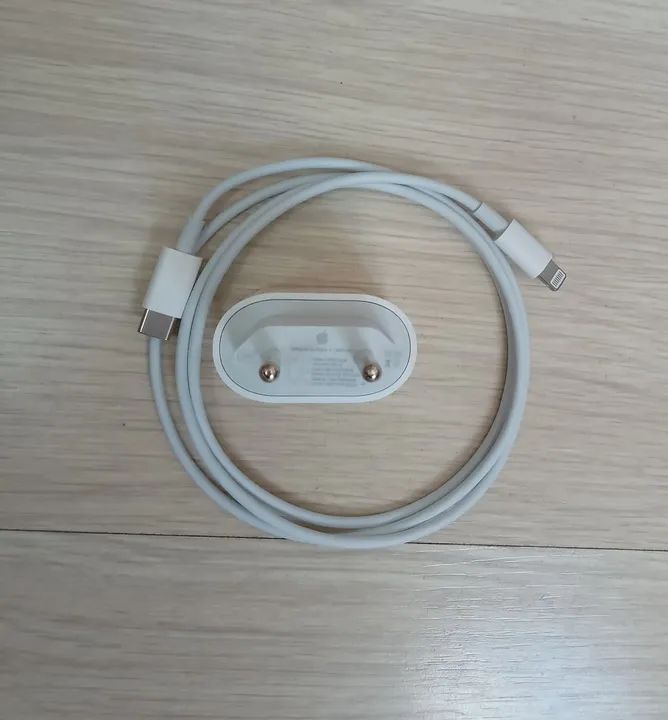 Fonte e cabo carregador original Apple iPhone 