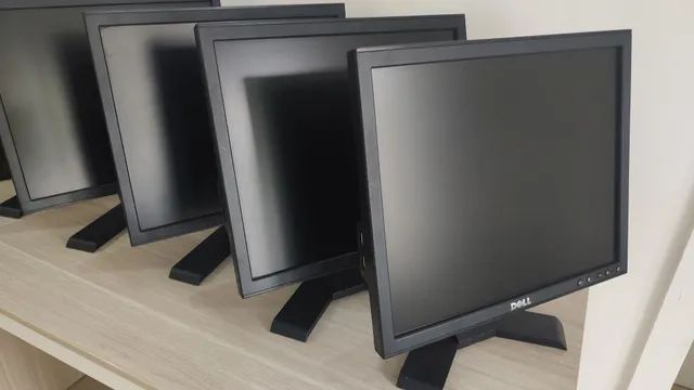 Monitores Dell 17" R$290,00 cada