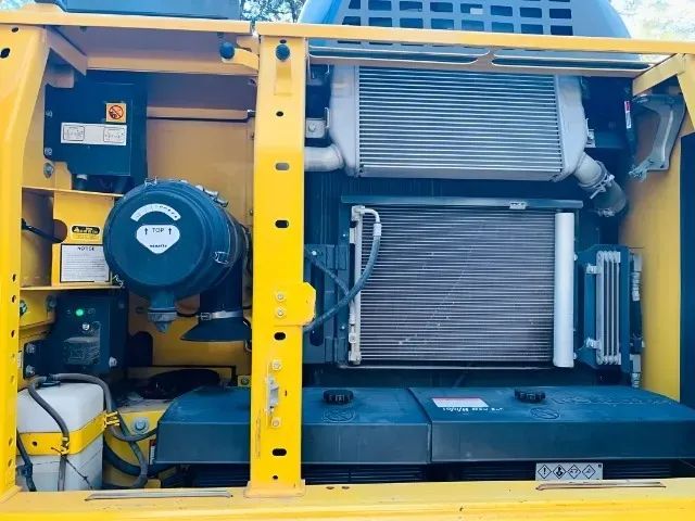 Escavadeira Komatsu PC 210 ano 2015 - Foto 6