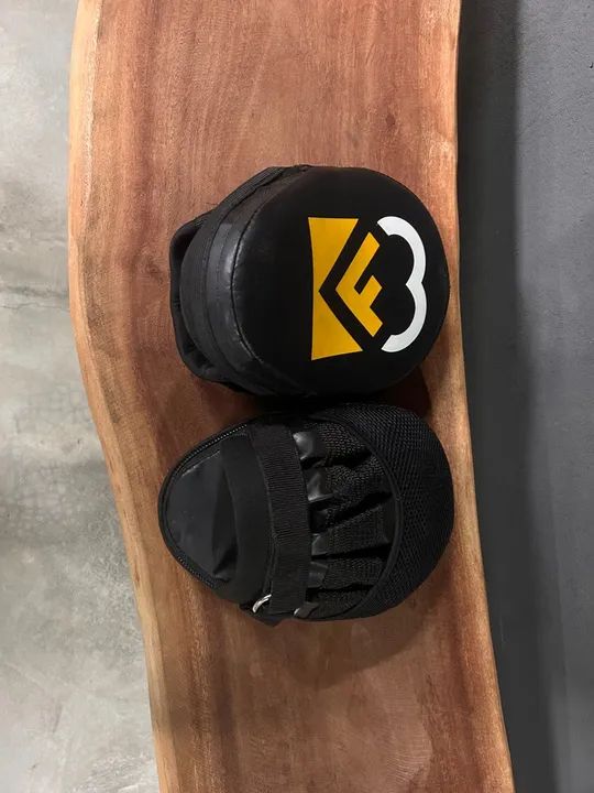 1 Manopla Brasil Fit  - Foto 2