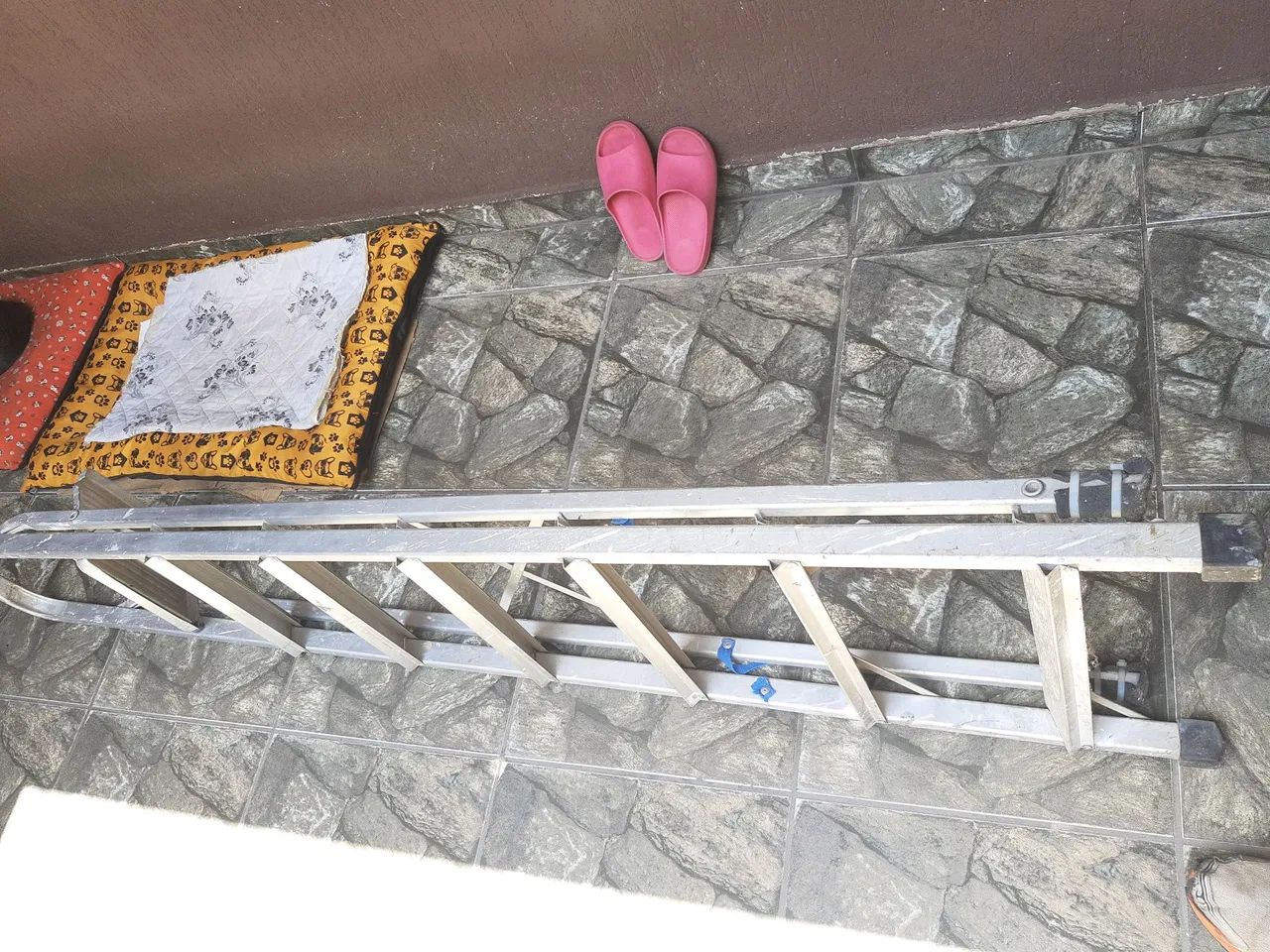 Escada de Alumínio de 07 Degraus  - Foto 6