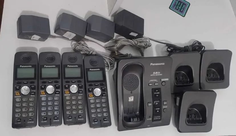 Telefone Sem Fio Panasonic KX-TG6034CB secret